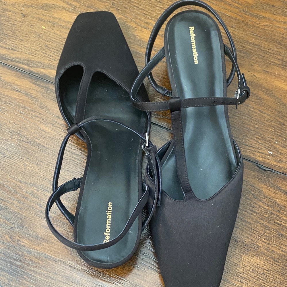 Reformation Black Square-Toe Heels - Picture 4 of 5